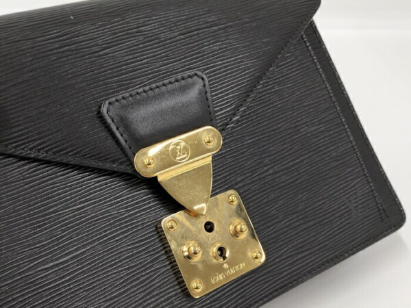 2000803259400674 7 Louis Vuitton Pochette Serie Dragonne Bag Epi Noir