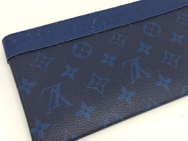 2000803259700626 7 Louis Vuitton Pochette Discovery Clutch Bag Monogram Cobalt Blue