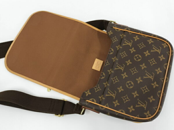 2001198251800194 7 Louis Vuitton Messenger Bosfall PM Shoulder Bag Monogram