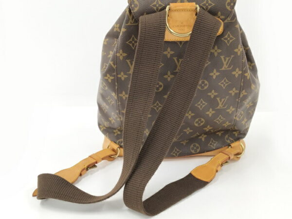 2001198257601456 4 Louis Vuitton Montsouris GM Monogram Rucksack