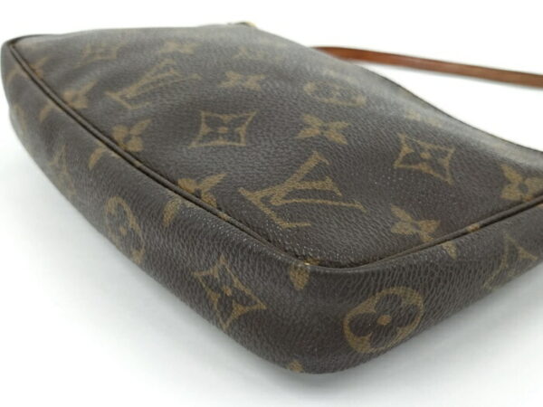 2001198257601477 3 Louis Vuitton Pochette Accessoire Handbag Monogram