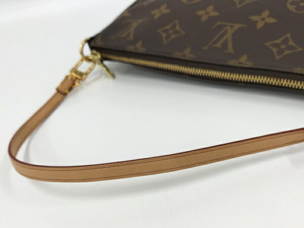 2001198259700256 5 Louis Vuitton Pochette Accessories Pouch Monogram