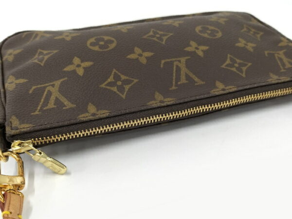 2001198259700256 7 Louis Vuitton Pochette Accessories Pouch Monogram