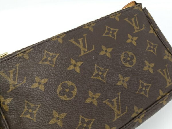 2001198259700256 8 Louis Vuitton Pochette Accessories Pouch Monogram