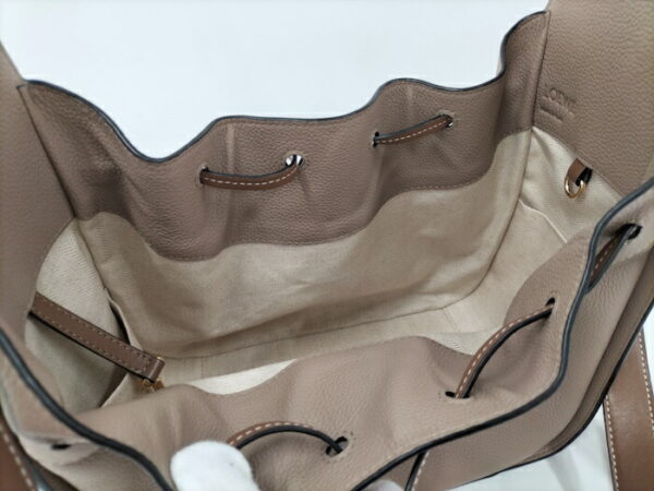 2001200258200061 8 Loewe Mini Hammock Shoulder Bag Logo Leather Beige