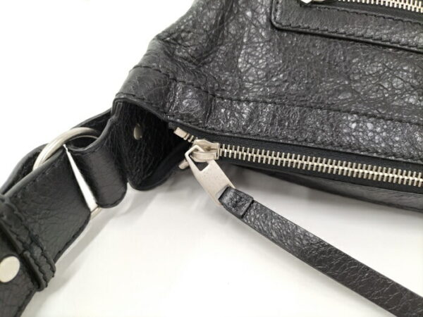 2010211252000088 6 Balenciaga Classic Day Leather Shoulder Bag Black