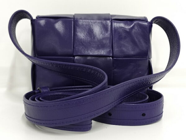 2010309252000140 2 Bottega Veneta Cassette Shoulder Bag Leather Purple