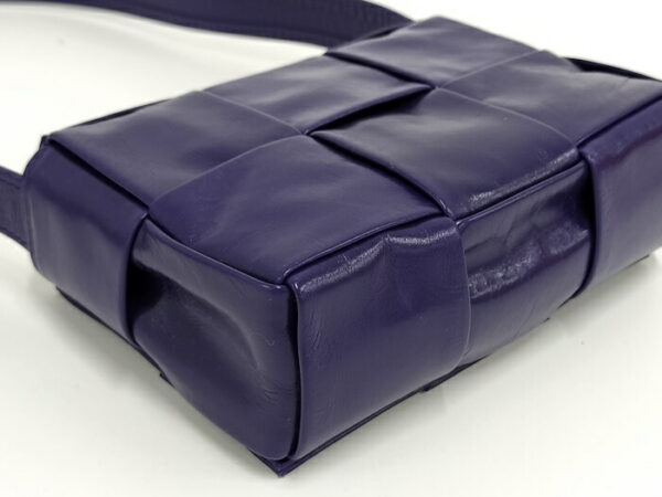 2010309252000140 5 Bottega Veneta Cassette Shoulder Bag Leather Purple