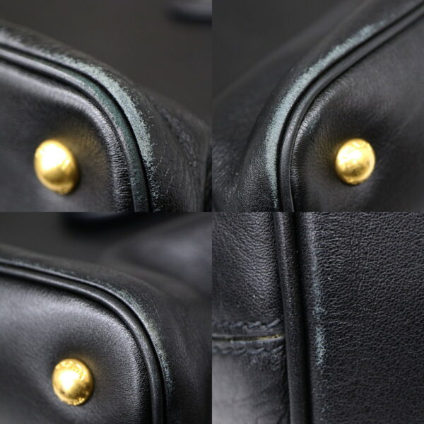 21 7446 10 Prada Handbag Leather Black