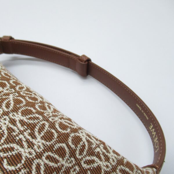 2100301122123 9 Loewe Analog Lamb Cubby Handbag Calf Jacquard Brown