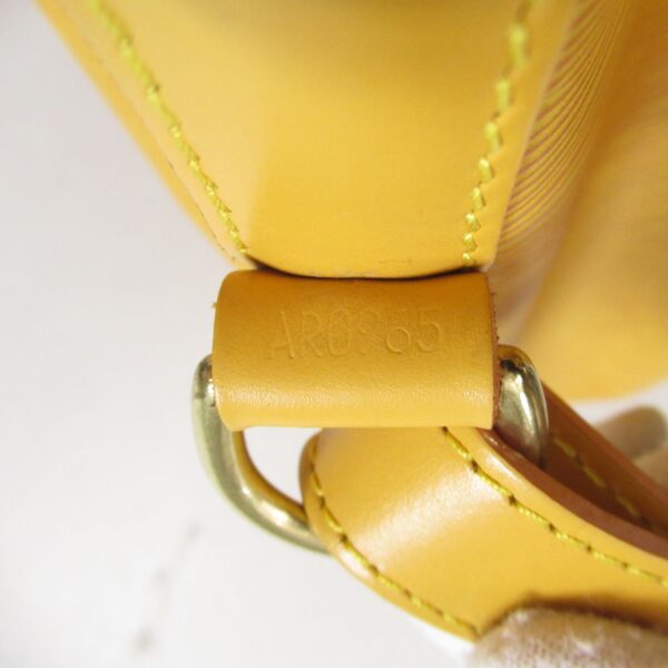 2100301127555 11 Louis Vuitton Petit Noe Shoulder Bag Leather Epi Yellow