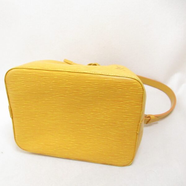 2100301127555 5 Louis Vuitton Petit Noe Shoulder Bag Leather Epi Yellow