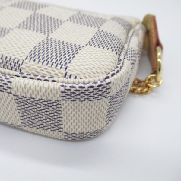 2100301129061 7 Louis Vuitton Mini Pochette Accessory Pouch Azur White