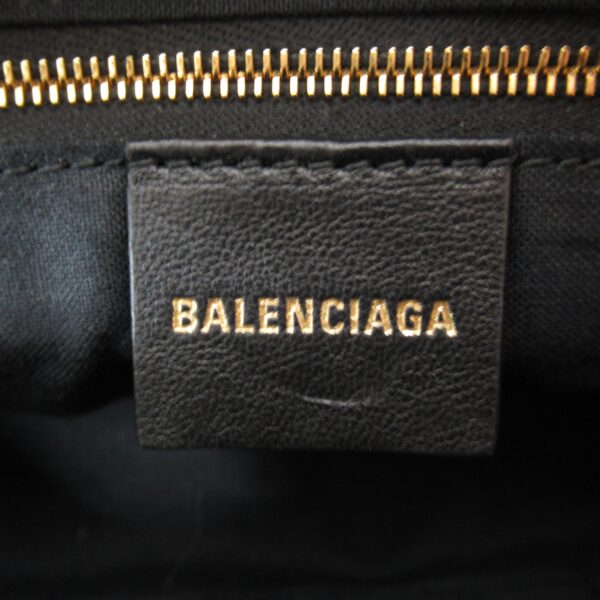 2101217421942 10 Balenciaga Shoulder Bag Brown