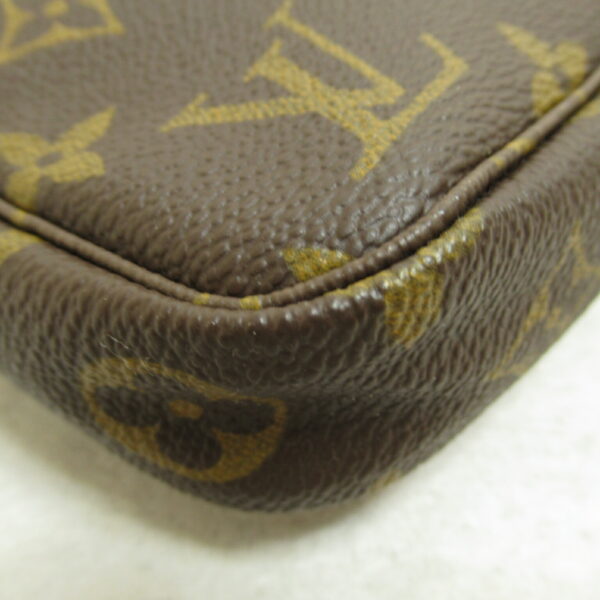 2101217540261 8 Louis Vuitton Pochette Accessoire Handbag Bag Monogram Brown