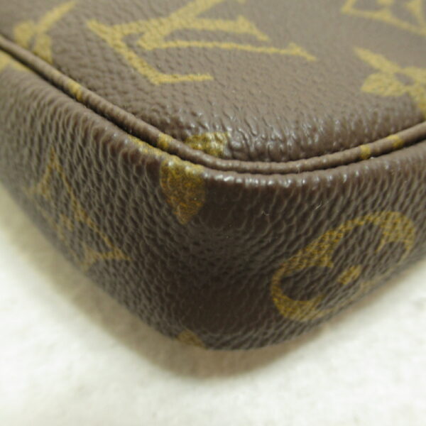 2101217540261 9 Louis Vuitton Pochette Accessoire Handbag Bag Monogram Brown