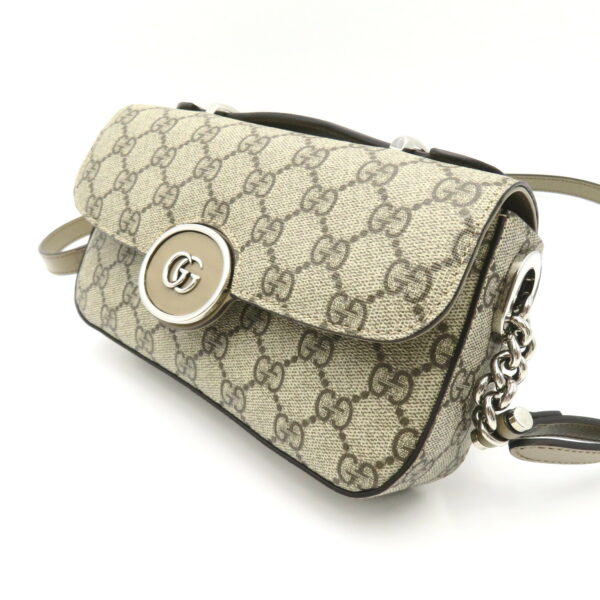 2101217626279 3 Gucci GG Supreme Shoulder Bag Beige Ebony