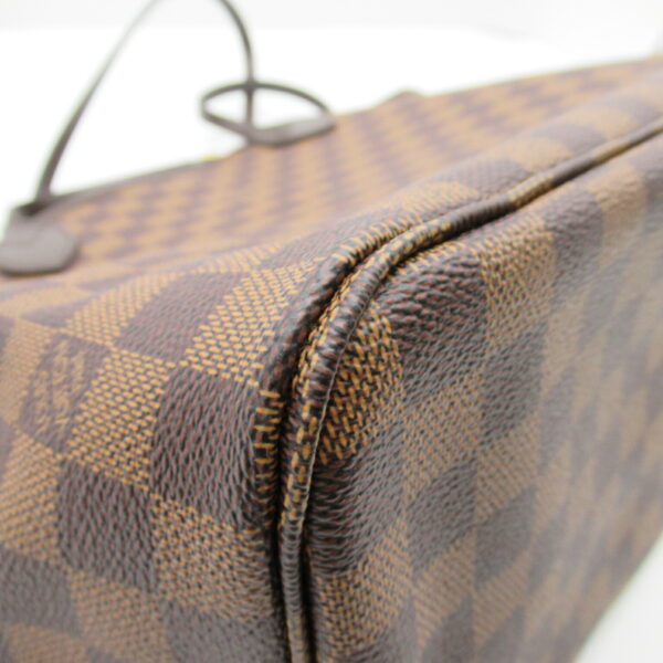 2101217632898 6 Louis Vuitton Neverfull MM Tote Bag Damier Brown