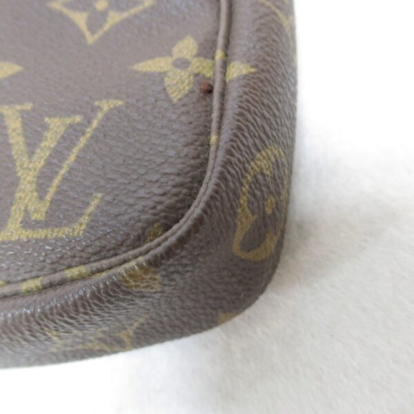 2101217695053 6 Louis Vuitton Pochette Accessoire Monogram Brown