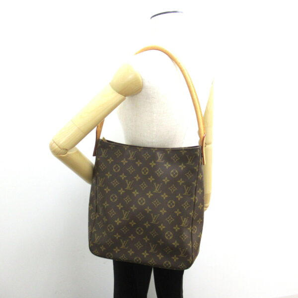 2101217698504 5 Louis Vuitton Looping Shoulder Bag Monogram Brown