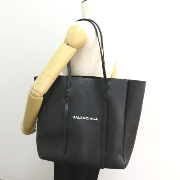 2101217726351 4 Balenciaga Everyday Tote Bag Leather Black