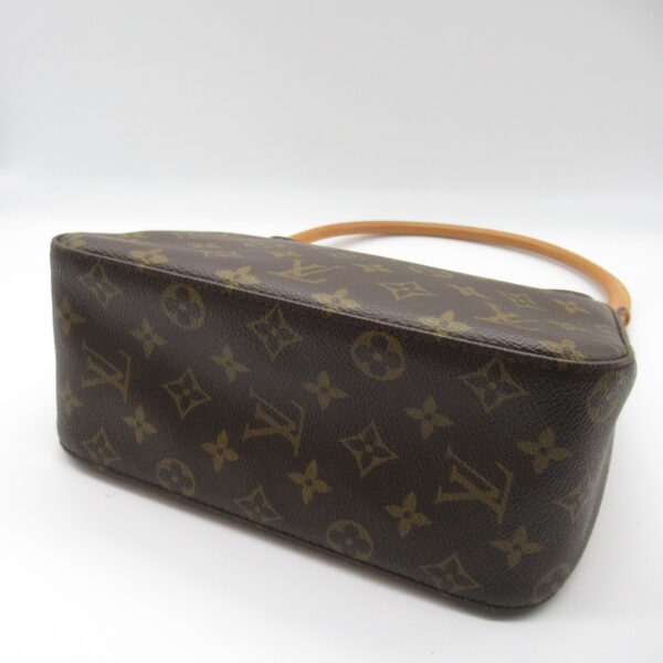 2101217734349 6 Louis Vuitton Looping MM Shoulder Bag Monogram Brown