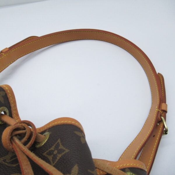 2101217769709 6 Louis Vuitton Petit Noe Shoulder Bag Monogram Brown