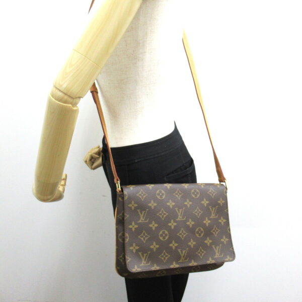 2101217770019 5 Louis Vuitton Musette Tango Long Shoulder Bag Monogram Brown