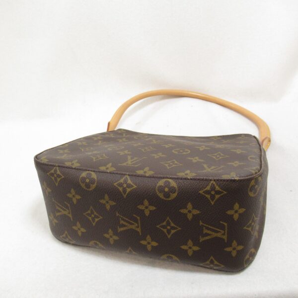 2101217791151 5 Louis Vuitton Looping Shoulder Bag Monogram Brown