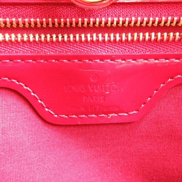 2101217807005 6 Louis Vuitton Wilshire Handbag Enamel Vernis Red