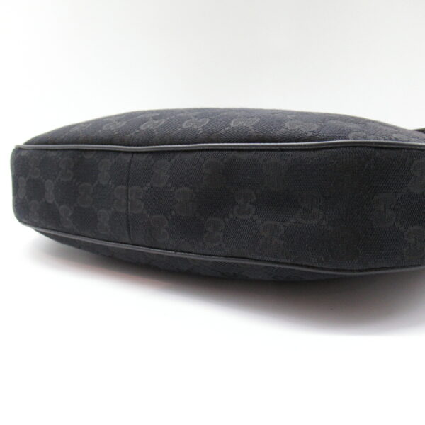 2101217807449 4 Gucci Shoulder Bag GG Black