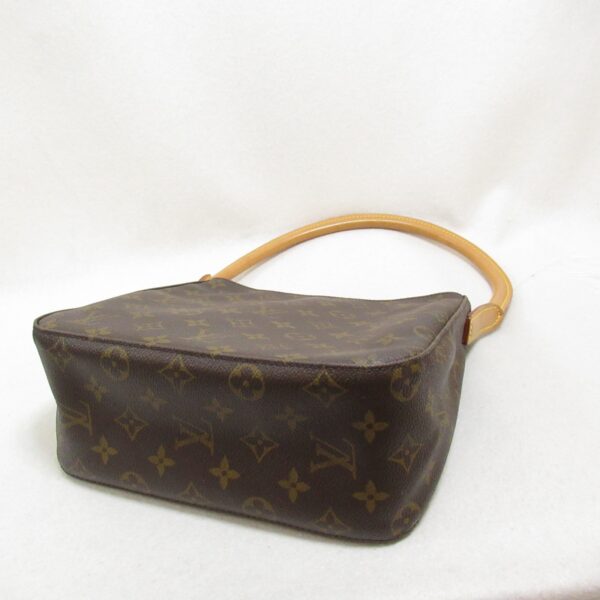 2101217809955 5 Louis Vuitton Looping Shoulder Bag Monogram Brown