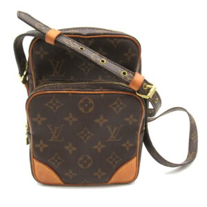 2101217833585 1 Louis Vuitton Messenger Bosphor Bag PM Monogram Shoulder Bag