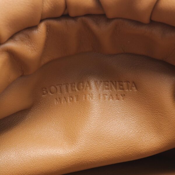 2101217847544 4 Bottega Veneta Shoulder Bag Leather Brown