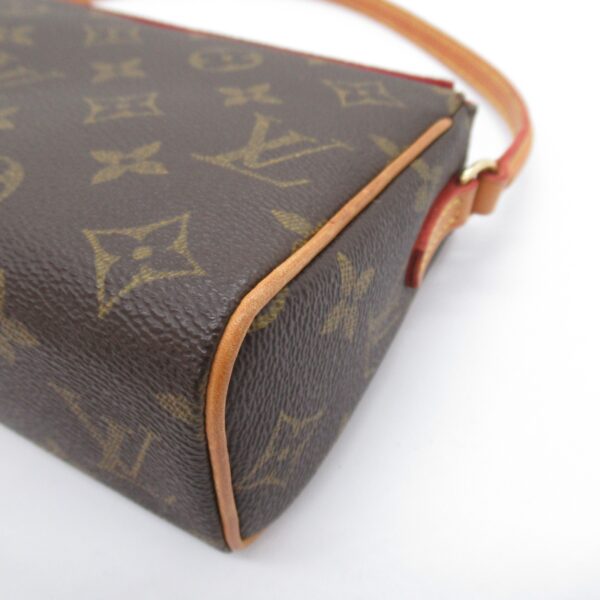 2101217849371 7 Louis Vuitton Recital Handbag Monogram Brown