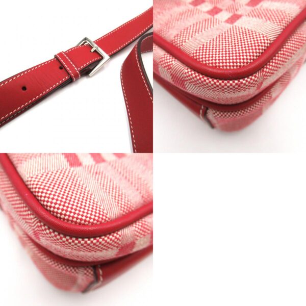 2101217850285 10c Burberry Shoulder Bag Red