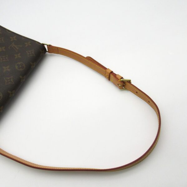 2101217886215 10 Louis Vuitton Musette Tango Short Shoulder Bag Monogram Brown