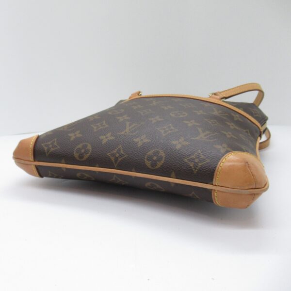 2101217887137 6 Louis Vuitton Cousin Shoulder Bag Monogram Brown