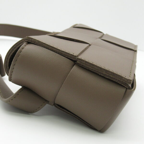 2101217896566 7 Bottega Veneta Waist Bag Lambskin Beige Taupe Gray