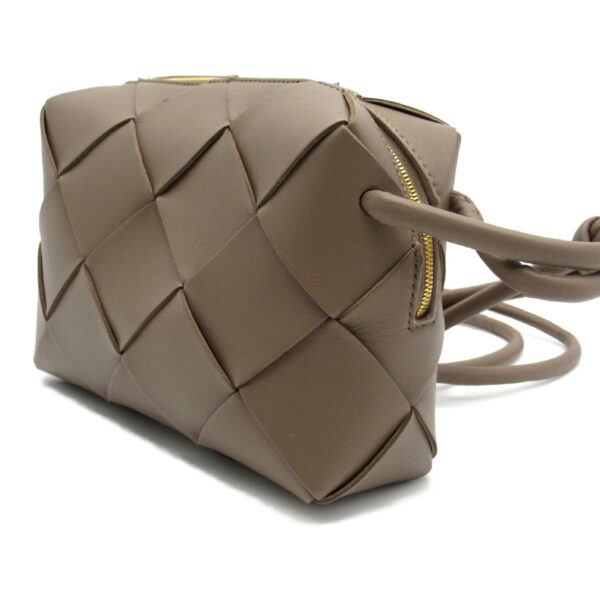 2101217896641 2 Bottega Veneta Shoulder Bag Lambskin Beige Taupe Gray