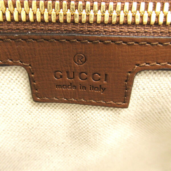 2101217902694 7 Gucci GG Supreme Interlocking G Shoulder Bag Brown