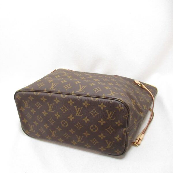 2101217913416 5 Louis Vuitton Neverfull MM Tote Bag Monogram Brown