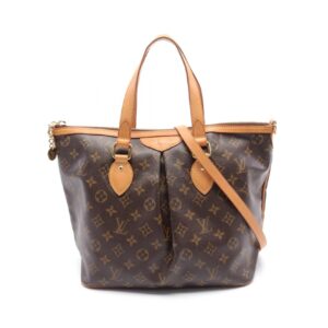 2101217951289 1 Louis Vuitton Wilshire PM Vernis Handbag Amarant