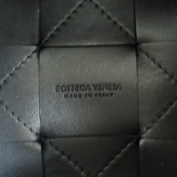 2101217961844 10 Bottega Veneta Shoulder Bag Lambskin Black