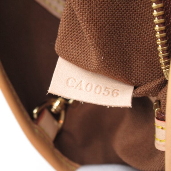 2101217980746 4 Louis Vuitton Batignolles Oriental Tote Bag Monogram Brown