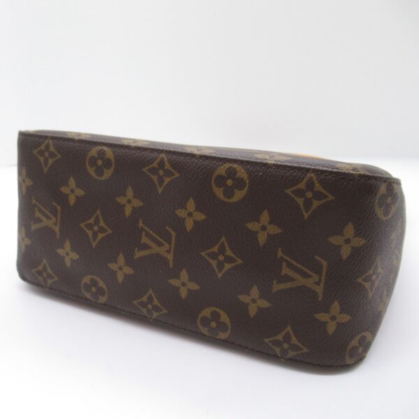 2101217980838 8 Louis Vuitton Looping MM Shoulder Bag Monogram Brown