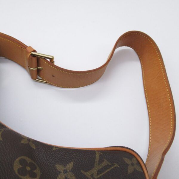 2101217984089 11 Louis Vuitton Croissant GM Shoulder Bag Monogram Brown