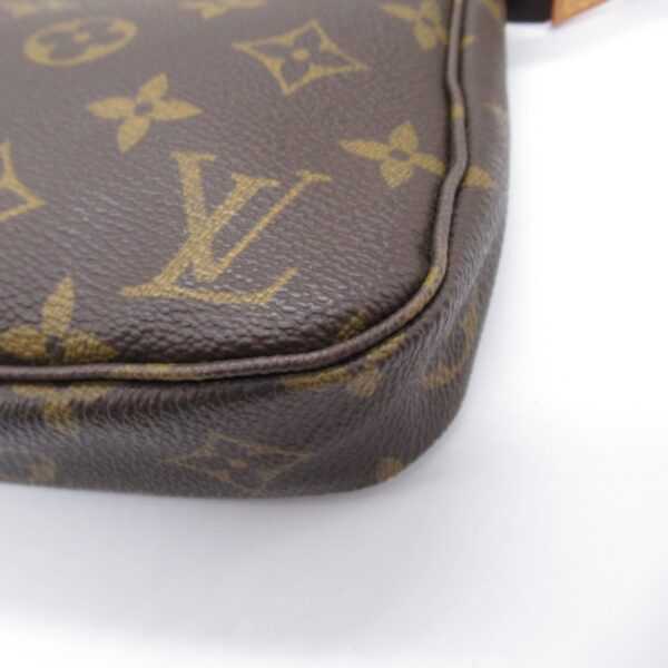 2101217984133 7 Louis Vuitton Pochette Accessory Pouch Monogram Brown