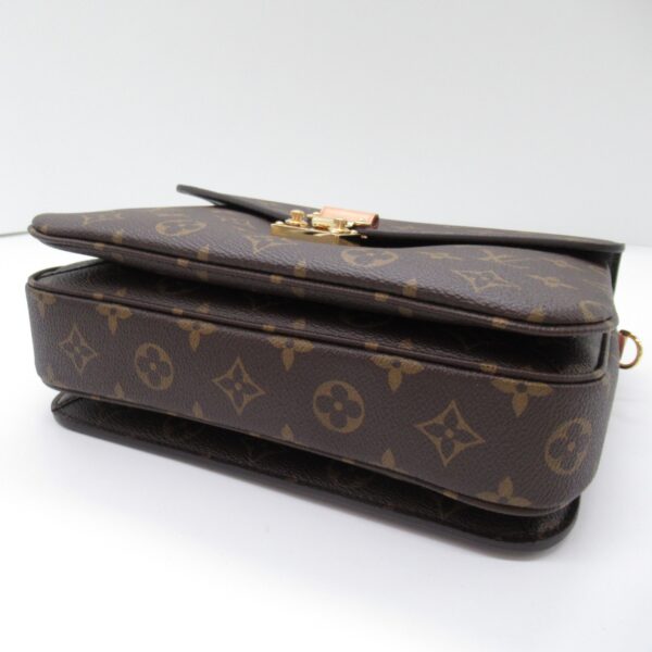 2101217989213 7 Louis Vuitton Pochette Metis MM 2WAY Shoulder Bag Brown