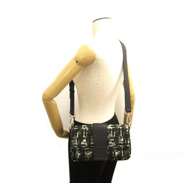 2101218000993 5 Fendi Mamma Bucket Shoulder Bag Nylon Leather Khaki Black